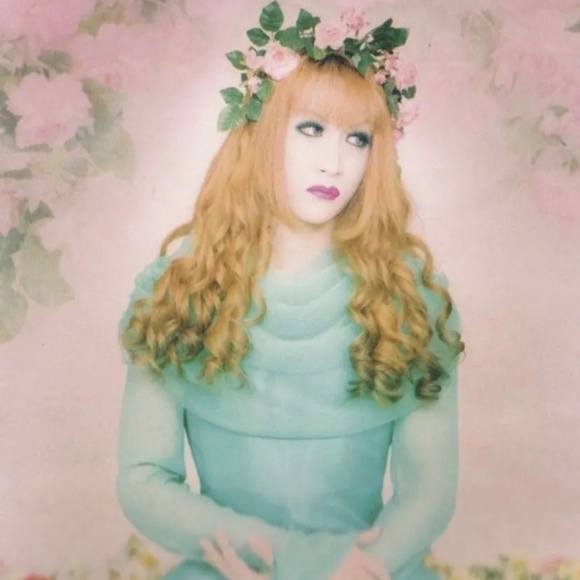 Meet your Posher, Basheera - Picture 1 of 1